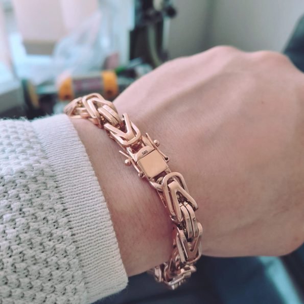 Apyrankė "Pitonas 8mm"