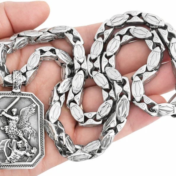 Cartier "White su Ikona"