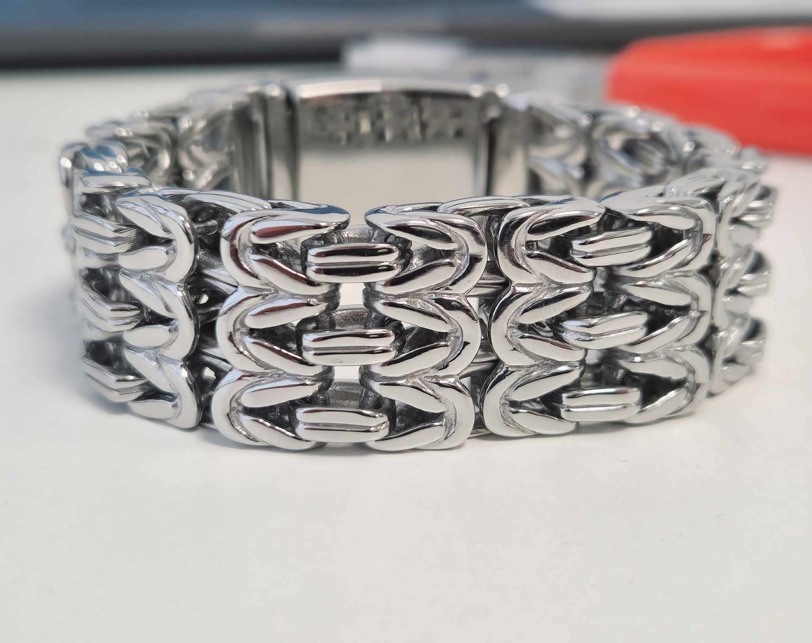 fc05fe5d-7cd5-4a2b-9b9c-217112cc0c56