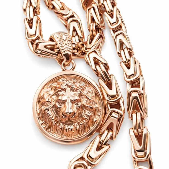 "Pitonas 8mm su Liūtu"