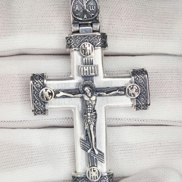 "925 Sidabro kryželis su Ikonomis"